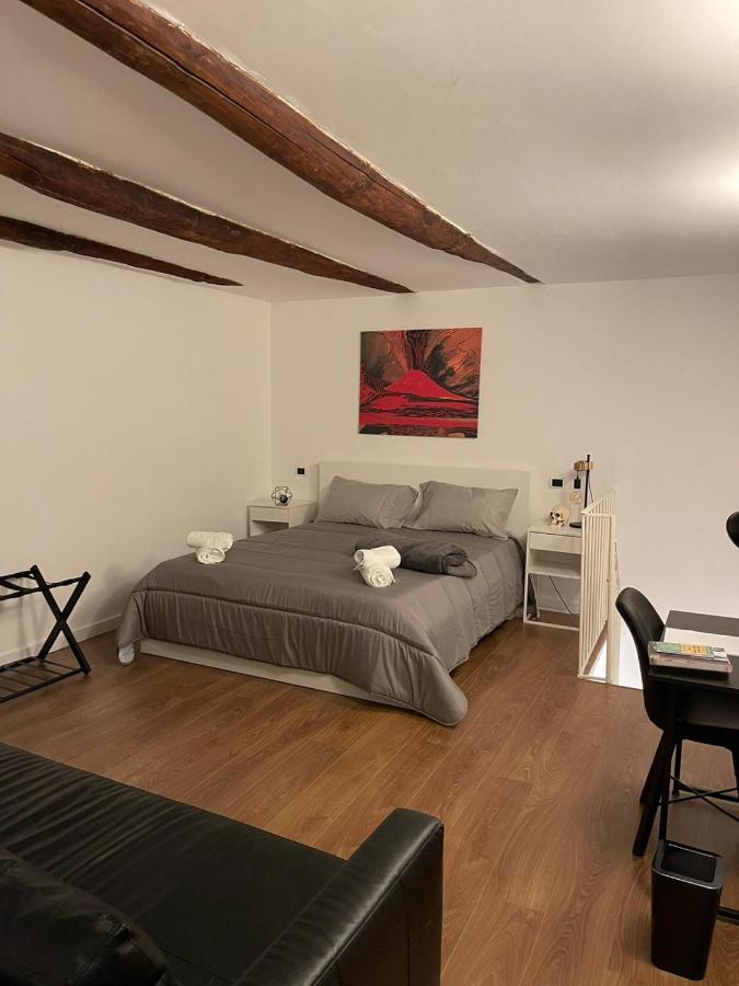 Mafalda - Napoli Rooms Номер фото